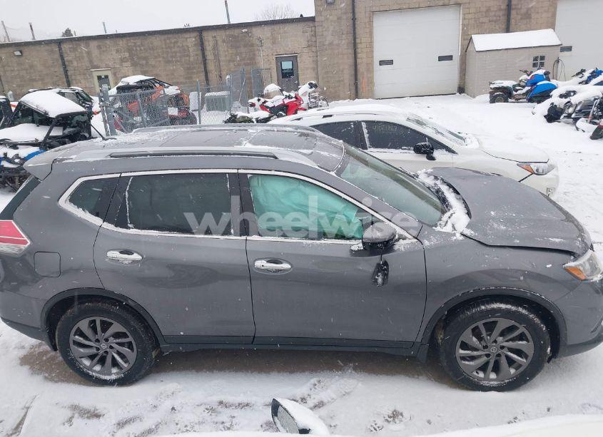 Photo 13 of 2016 Nissan Rogue SL (VIN 5N1AT2MVXGC880951)