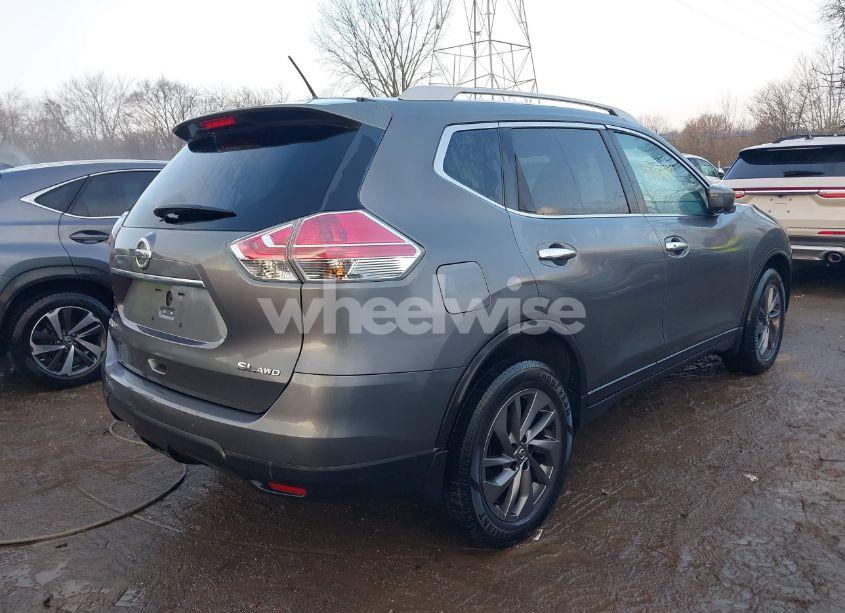 Photo 4 of 2016 Nissan Rogue SL (VIN 5N1AT2MVXGC889598)