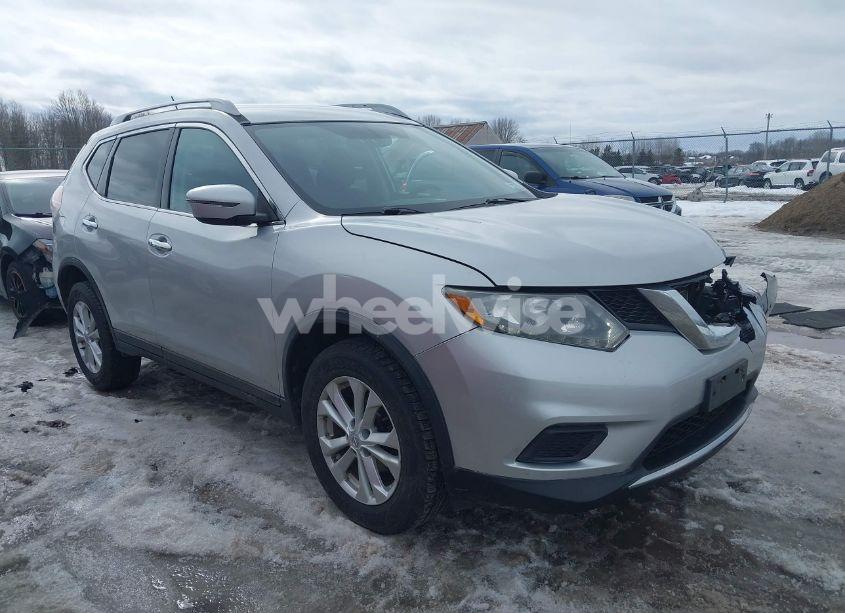 2016 Nissan Rogue SV (VIN 5N1AT2MVXGC896051) main photo