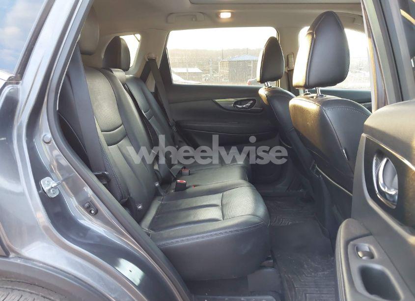 Photo 8 of 2016 Nissan Rogue SL (VIN 5N1AT2MVXGC924012)