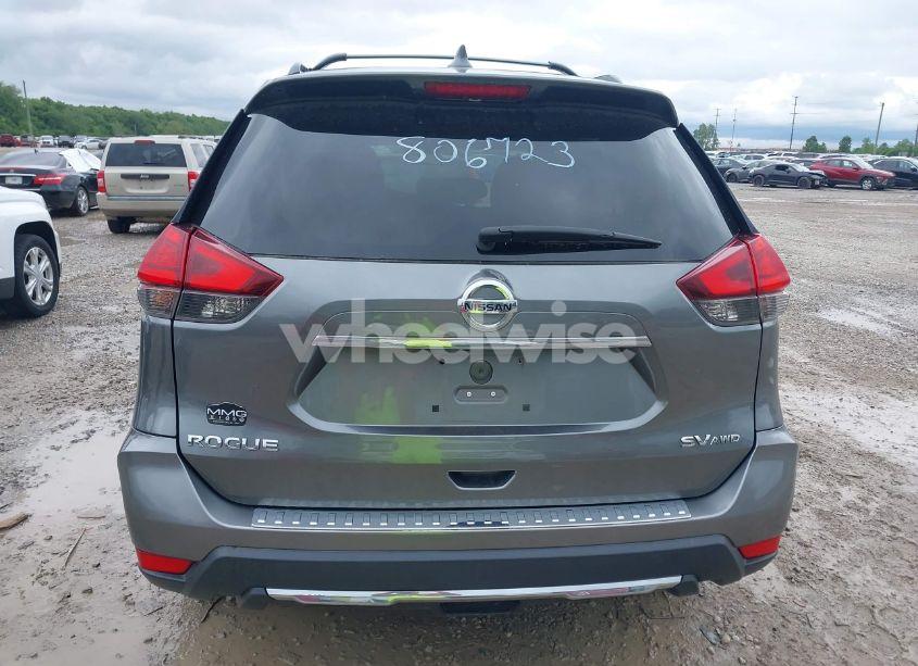 Photo 15 of 2017 Nissan Rogue SV (VIN 5N1AT2MVXHC806723)