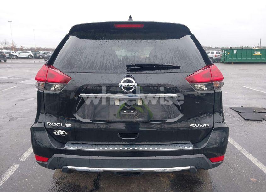 Photo 16 of 2017 Nissan Rogue SV (VIN 5N1AT2MVXHC822310)