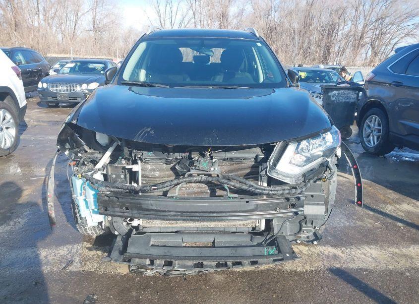 Photo 11 of 2017 Nissan Rogue SV (VIN 5N1AT2MVXHC877792)