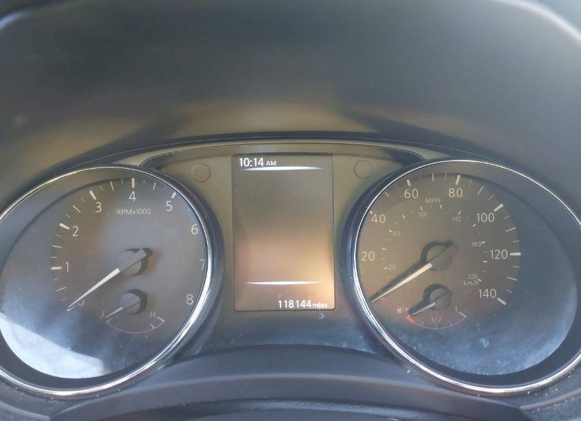 Photo 7 of 2017 Nissan Rogue SV (VIN 5N1AT2MVXHC877792)