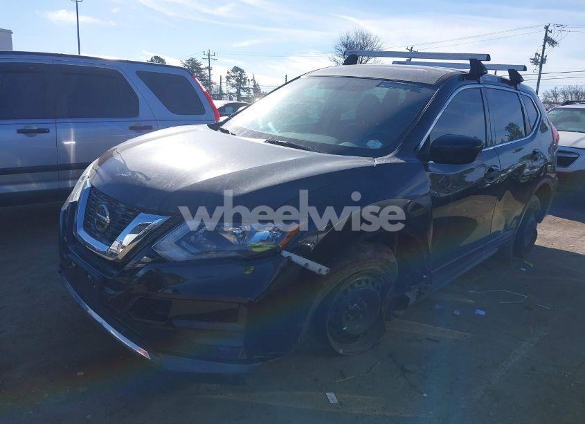 Photo 6 of 2018 Nissan Rogue S (VIN 5N1AT2MVXJC700732)