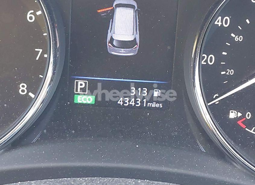 Photo 15 of 2018 Nissan Rogue SV (VIN 5N1AT2MVXJC758209)