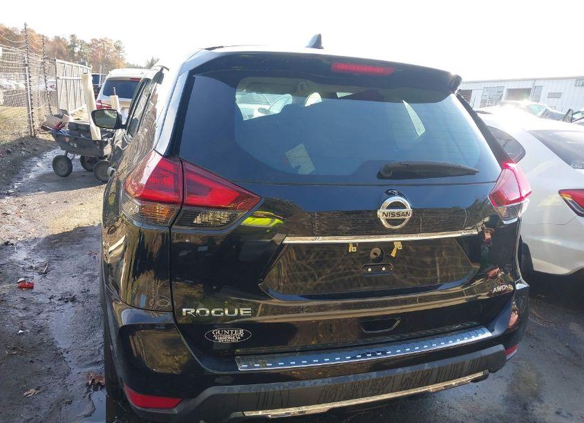 Photo 16 of 2018 Nissan Rogue S (VIN 5N1AT2MVXJC768819)