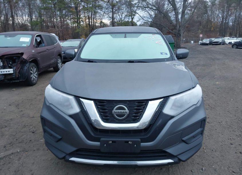 Photo 12 of 2018 Nissan Rogue S (VIN 5N1AT2MVXJC769050)
