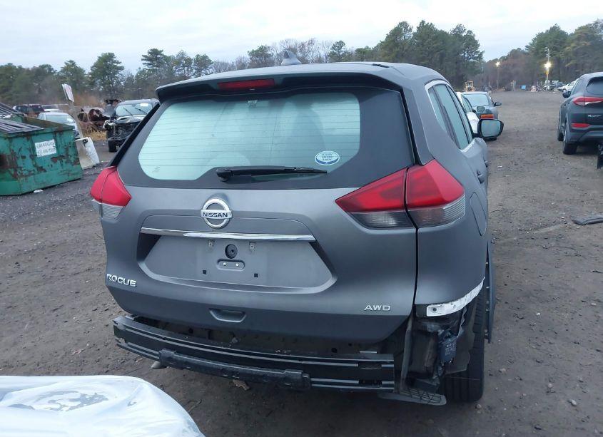 Photo 16 of 2018 Nissan Rogue S (VIN 5N1AT2MVXJC769050)