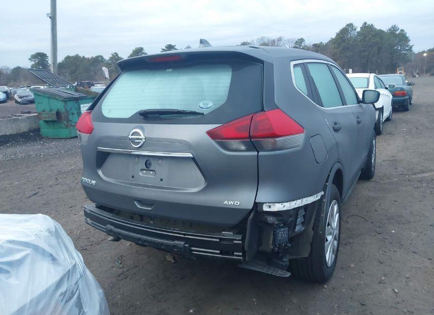 Photo 6 of 2018 Nissan Rogue S (VIN 5N1AT2MVXJC769050)