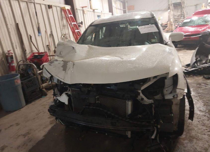 Photo 12 of 2018 Nissan Rogue S (VIN 5N1AT2MVXJC819204)