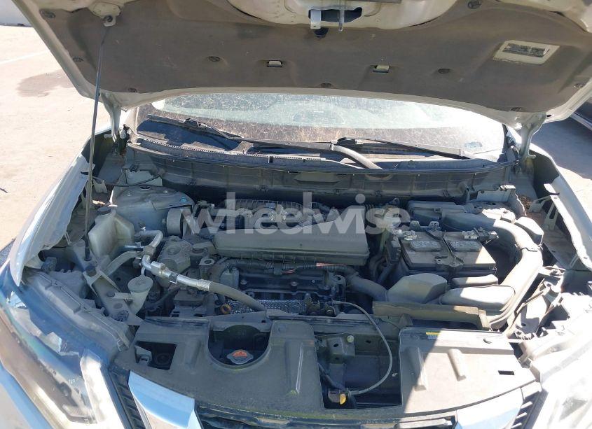 Photo 10 of 2018 Nissan Rogue SL (VIN 5N1AT2MVXJC824726)