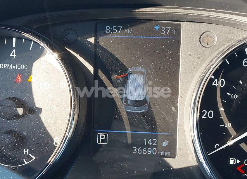 Photo 15 of 2018 Nissan Rogue SV (VIN 5N1AT2MVXJC832258)