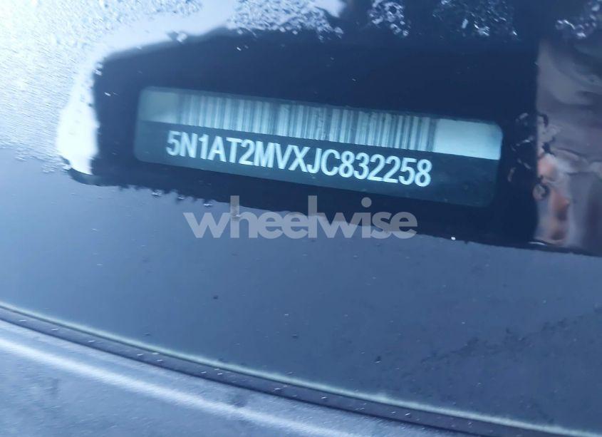 Photo 17 of 2018 Nissan Rogue SV (VIN 5N1AT2MVXJC832258)