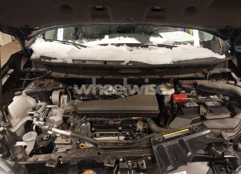 Photo 10 of 2018 Nissan Rogue SL (VIN 5N1AT2MVXJC837895)