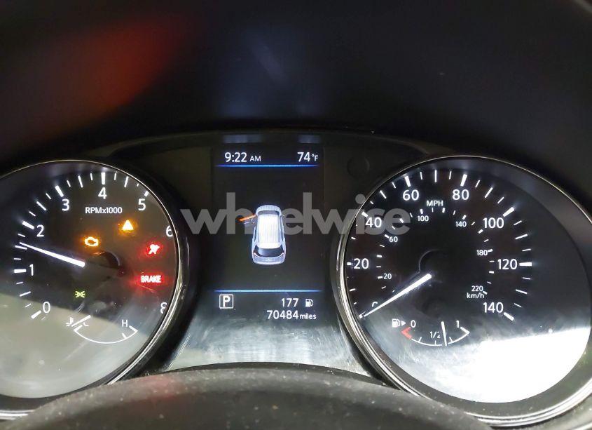 Photo 7 of 2018 Nissan Rogue S (VIN 5N1AT2MVXJC842613)