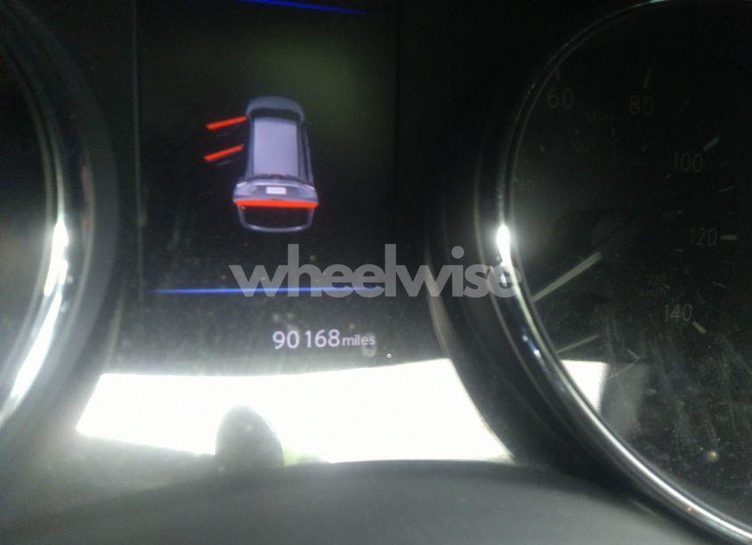 Photo 14 of 2019 Nissan Rogue SV (VIN 5N1AT2MVXKC704832)