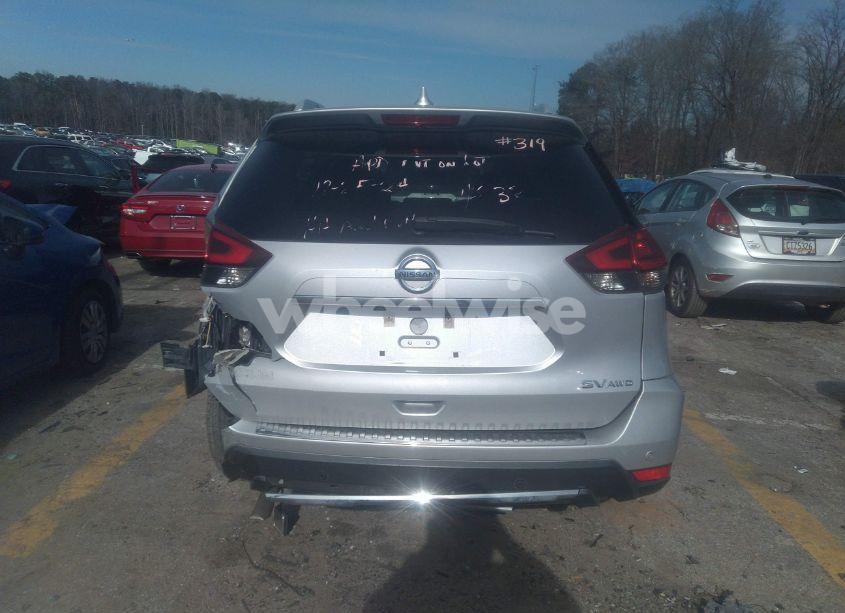 Photo 15 of 2019 Nissan Rogue SV (VIN 5N1AT2MVXKC704832)