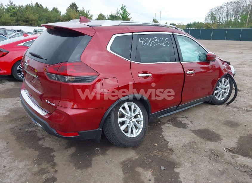 Photo 4 of 2019 Nissan Rogue SV (VIN 5N1AT2MVXKC721517)