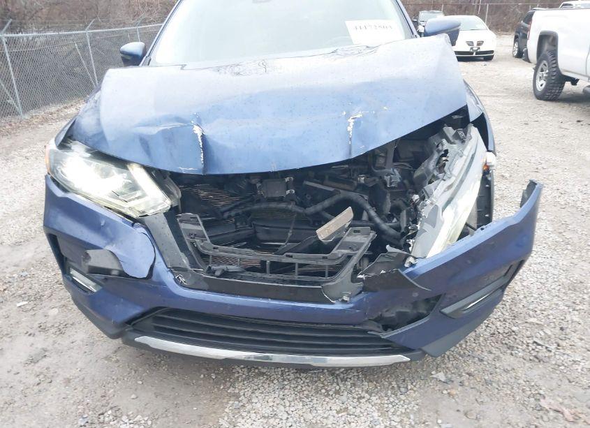 Photo 6 of 2019 Nissan Rogue SL (VIN 5N1AT2MVXKC725275)