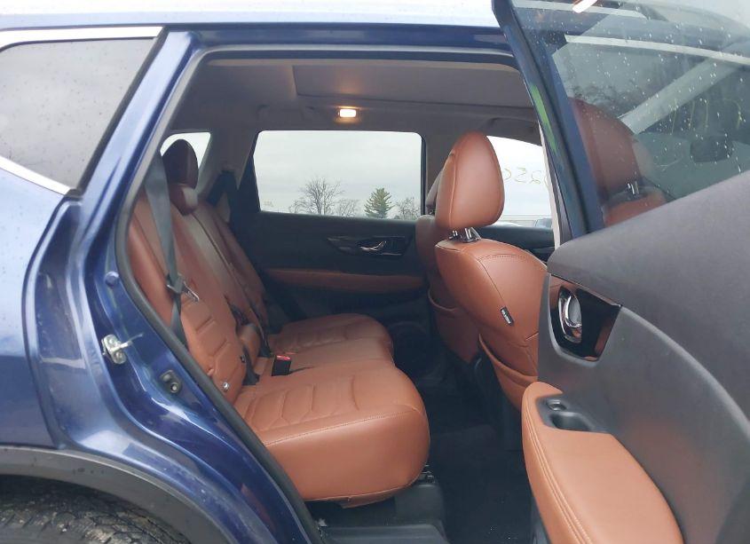 Photo 8 of 2019 Nissan Rogue SL (VIN 5N1AT2MVXKC725275)