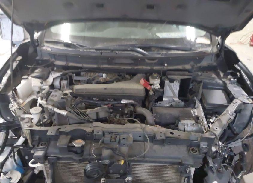 Photo 10 of 2019 Nissan Rogue SL (VIN 5N1AT2MVXKC732176)