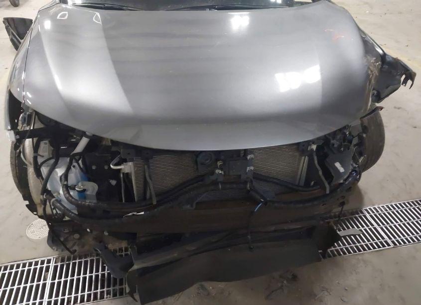 Photo 6 of 2019 Nissan Rogue SL (VIN 5N1AT2MVXKC732176)