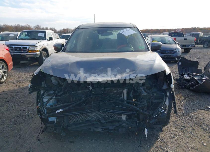 Photo 13 of 2019 Nissan Rogue S (VIN 5N1AT2MVXKC748300)