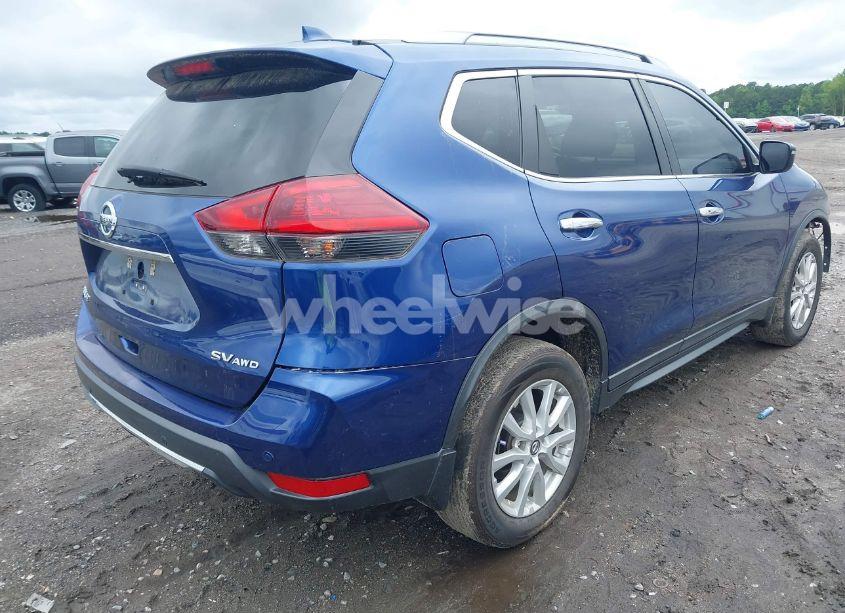 Photo 4 of 2019 Nissan Rogue SV (VIN 5N1AT2MVXKC771916)