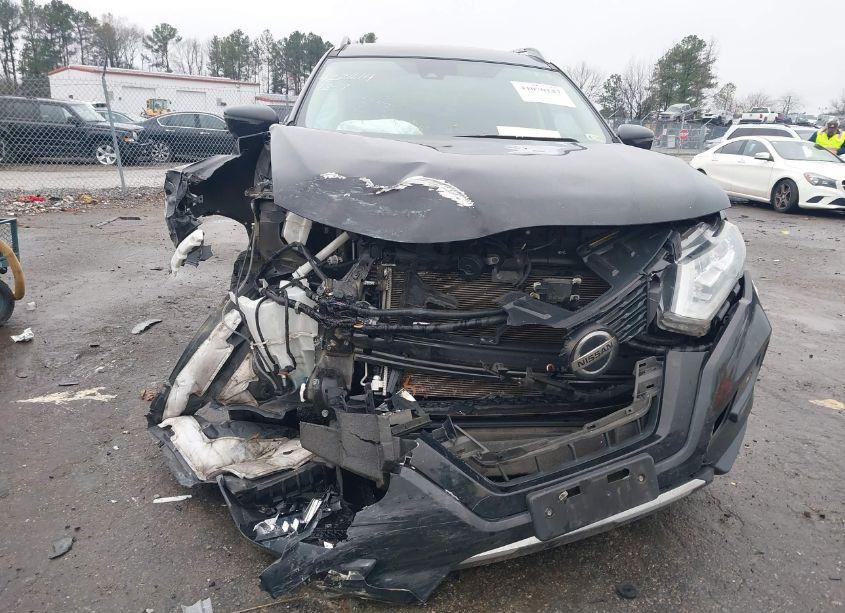 Photo 12 of 2019 Nissan Rogue SL (VIN 5N1AT2MVXKC780146)