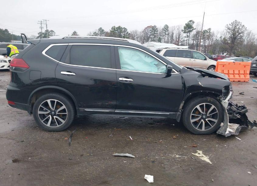 Photo 13 of 2019 Nissan Rogue SL (VIN 5N1AT2MVXKC780146)