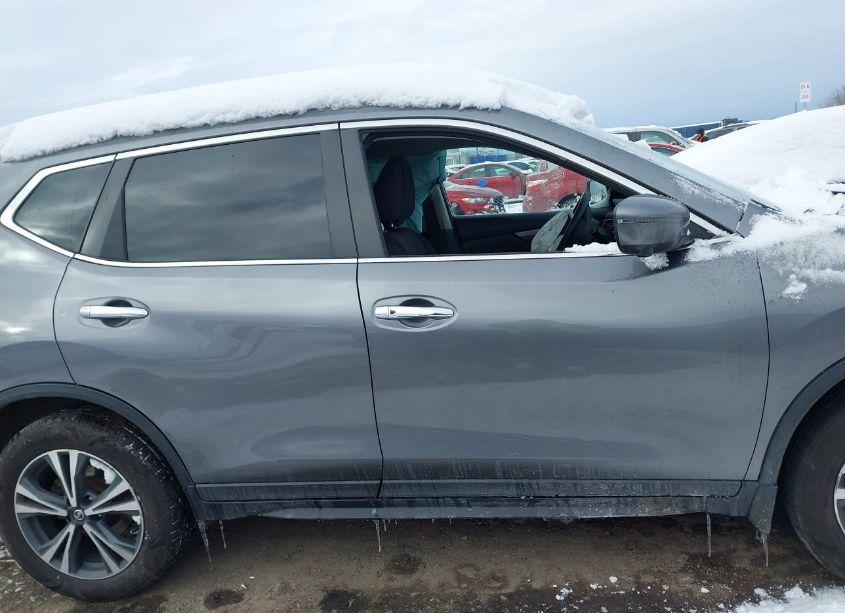 Photo 13 of 2020 Nissan Rogue S INTELLIGENT AWD/SL INTELLIGENT AWD/SV INTELLIGENT AWD (VIN 5N1AT2MVXLC715833)