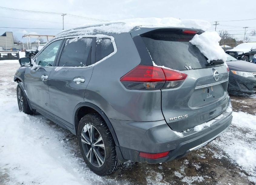 Photo 3 of 2020 Nissan Rogue S INTELLIGENT AWD/SL INTELLIGENT AWD/SV INTELLIGENT AWD (VIN 5N1AT2MVXLC715833)
