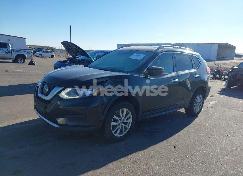 Photo 2 of 2020 Nissan Rogue SV INTELLIGENT AWD (VIN 5N1AT2MVXLC744314)