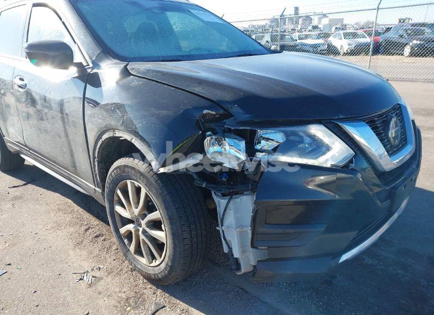 Photo 6 of 2020 Nissan Rogue SV INTELLIGENT AWD (VIN 5N1AT2MVXLC744314)