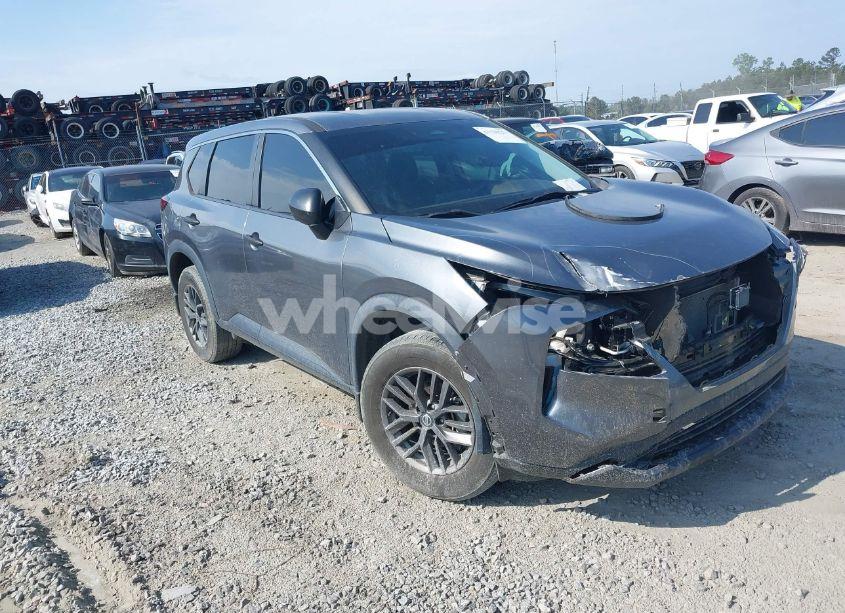 2021 Nissan Rogue S FWD (VIN 5N1AT3AA0MC829557) main photo