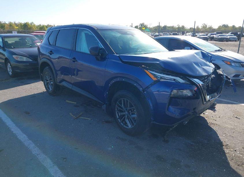 2021 Nissan Rogue S FWD (VIN 5N1AT3AA1MC786749) main photo