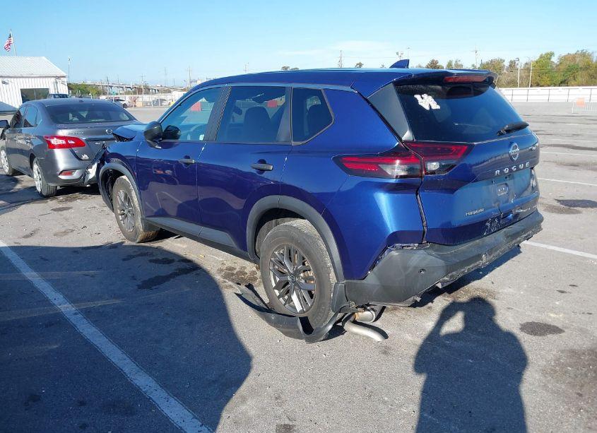 Photo 3 of 2021 Nissan Rogue S FWD (VIN 5N1AT3AA1MC786749)