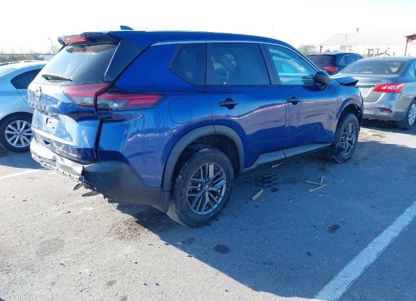Photo 4 of 2021 Nissan Rogue S FWD (VIN 5N1AT3AA1MC786749)