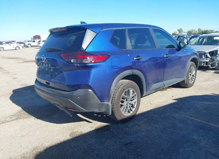 Photo 4 of 2021 Nissan Rogue S FWD (VIN 5N1AT3AA1MC787612)