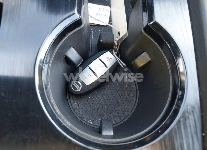 Photo 11 of 2021 Nissan Rogue S FWD (VIN 5N1AT3AA2MC671934)