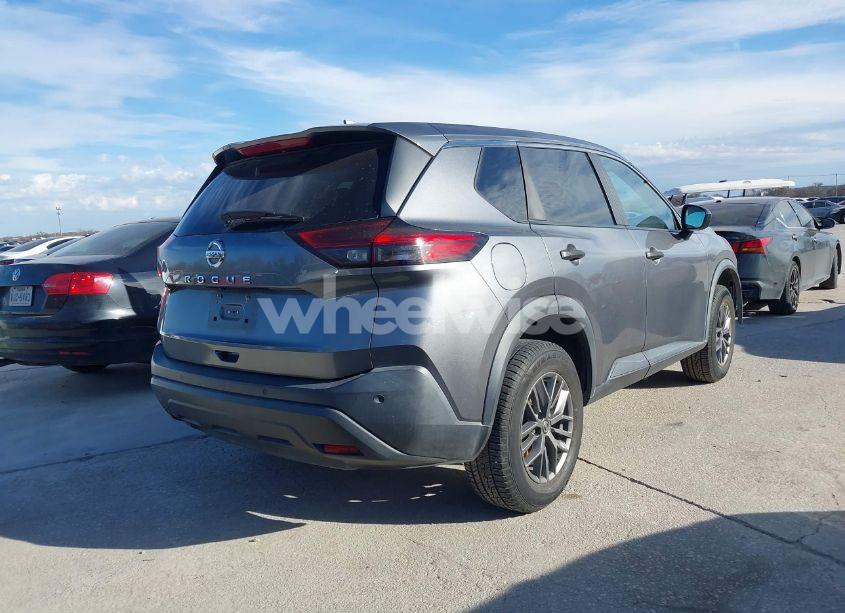 Photo 4 of 2021 Nissan Rogue S FWD (VIN 5N1AT3AA2MC671934)