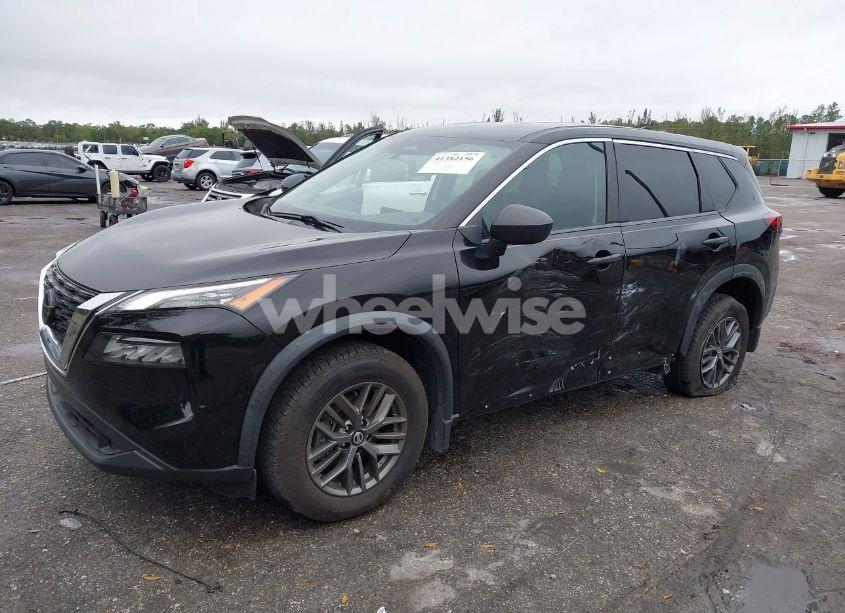 Photo 2 of 2021 Nissan Rogue S FWD (VIN 5N1AT3AA2MC692217)