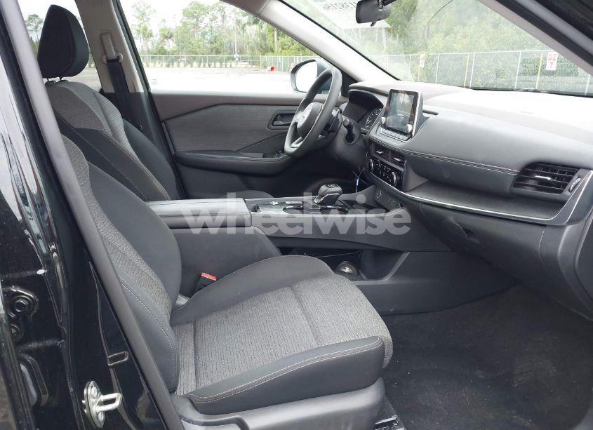 Photo 5 of 2021 Nissan Rogue S FWD (VIN 5N1AT3AA2MC692217)
