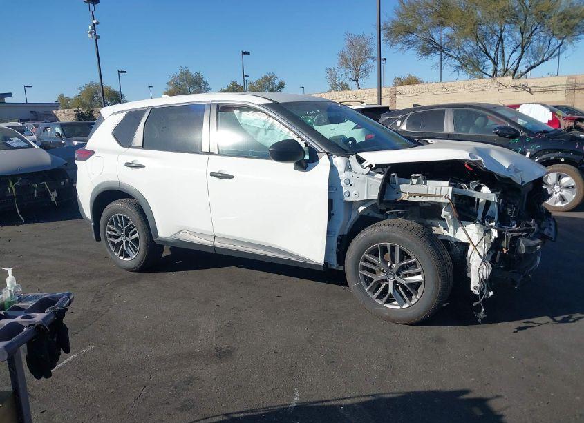 Photo 14 of 2021 Nissan Rogue S FWD (VIN 5N1AT3AA5MC809224)