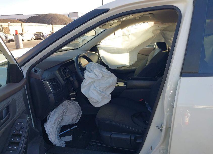 Photo 5 of 2021 Nissan Rogue S FWD (VIN 5N1AT3AA5MC809224)
