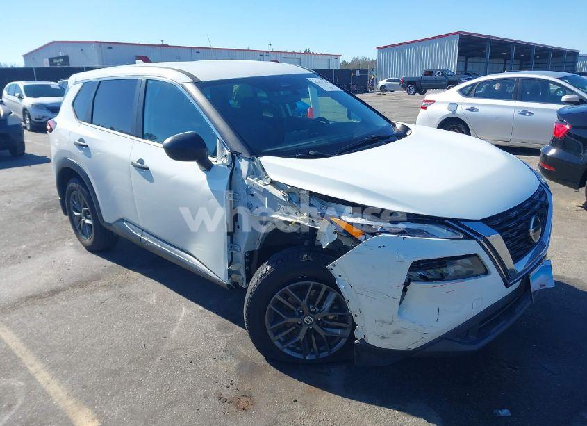 2021 Nissan Rogue S FWD (VIN 5N1AT3AA7MC699194) main photo