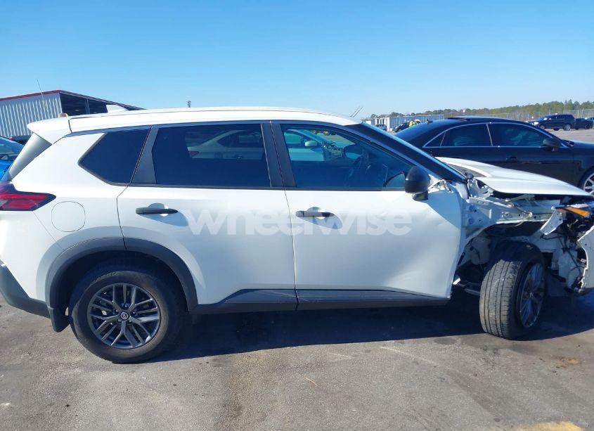 Photo 13 of 2021 Nissan Rogue S FWD (VIN 5N1AT3AA7MC699194)