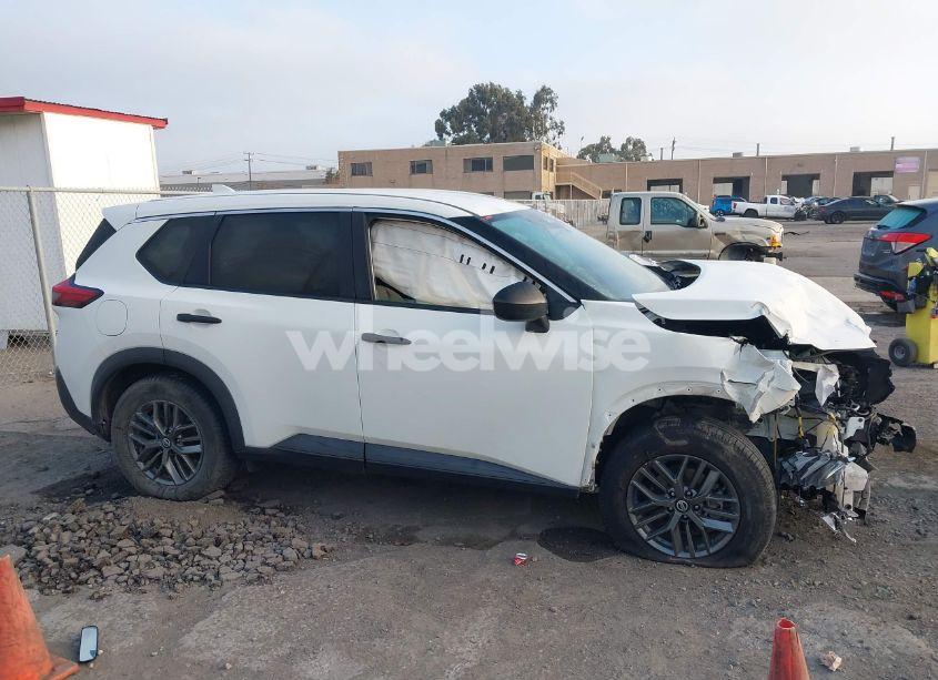 Photo 13 of 2021 Nissan Rogue S FWD (VIN 5N1AT3AA7MC741346)