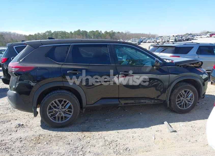 Photo 13 of 2022 Nissan Rogue S (VIN 5N1AT3AA7NC682672)